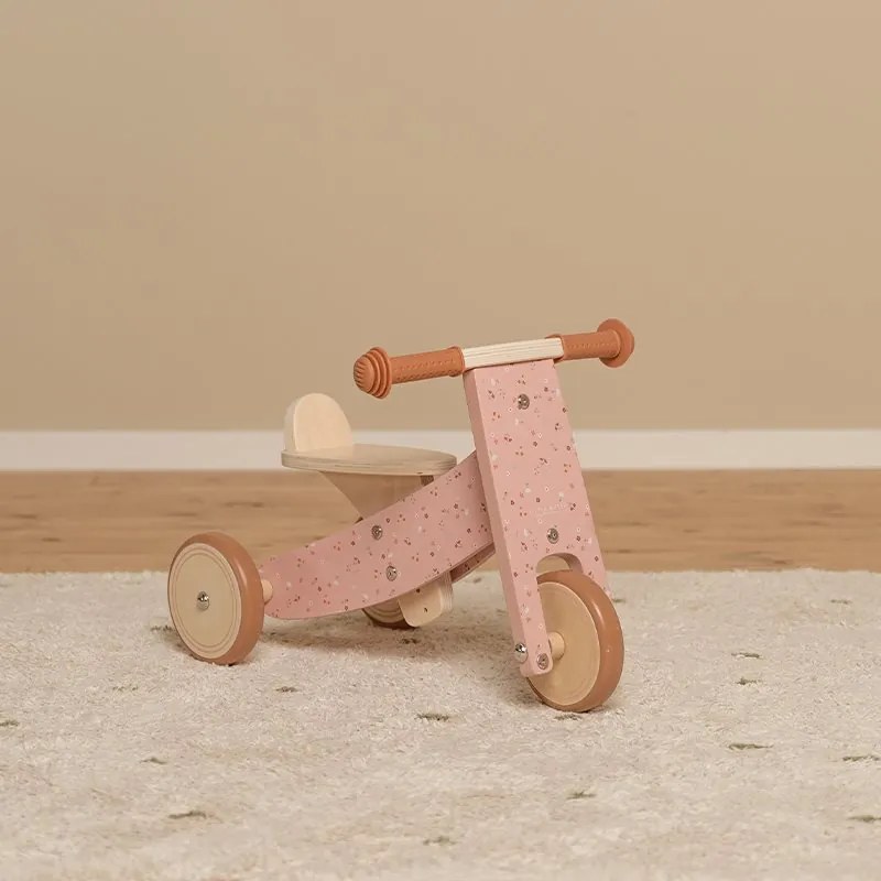Odrážadlo trojkolka drevená Pink