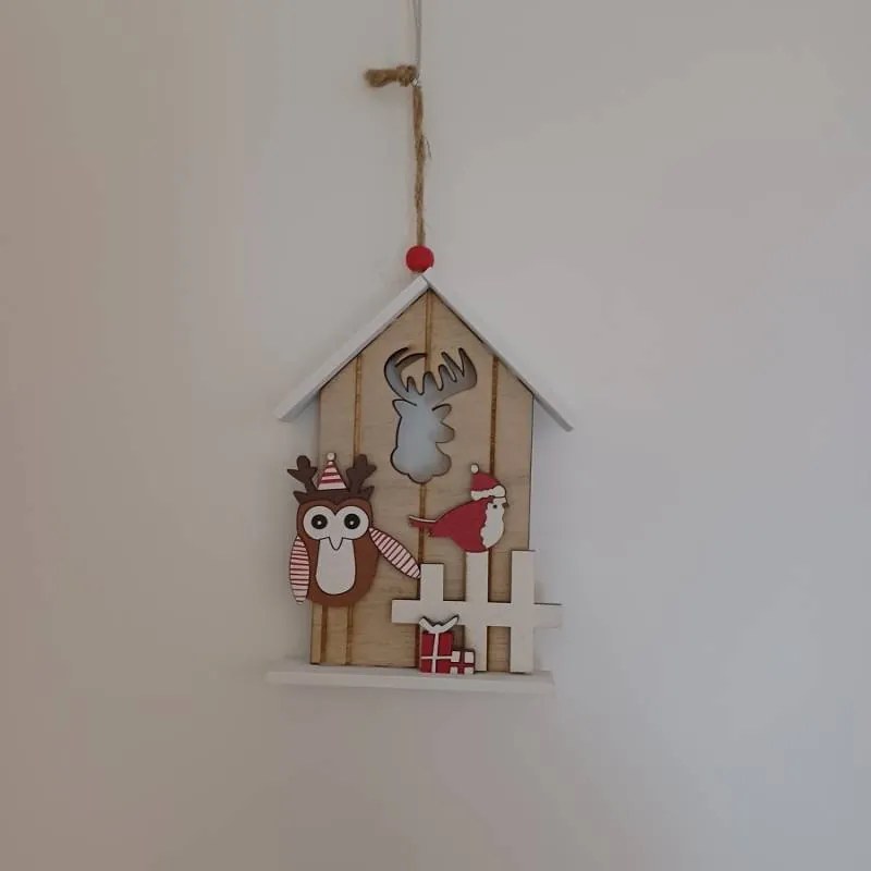 DECOLED Drevená dekorácia, domček, 15,5x11,3 cm