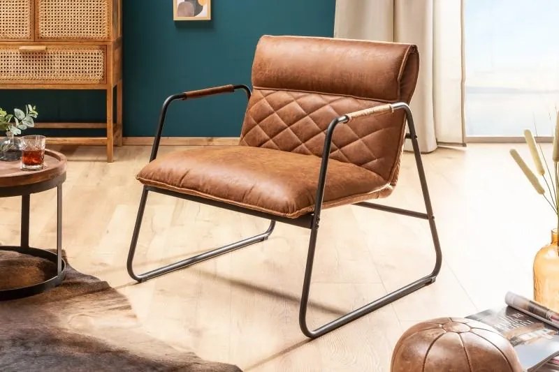 Retro kreslo MUSTANG LOUNGER s ozdobným prešívaním, starožitné, svetlohnedé