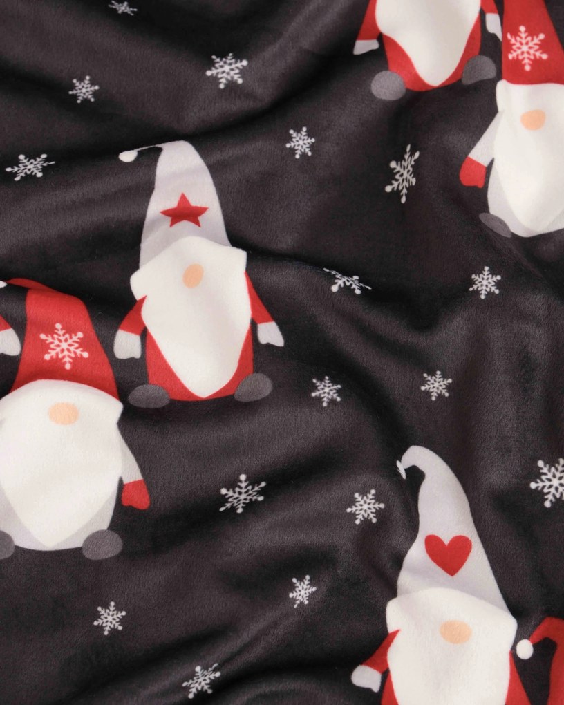 Vianočná obliečka na vankúš Velvet 40 × 40 cm - Škriatkovia medzi vločkami