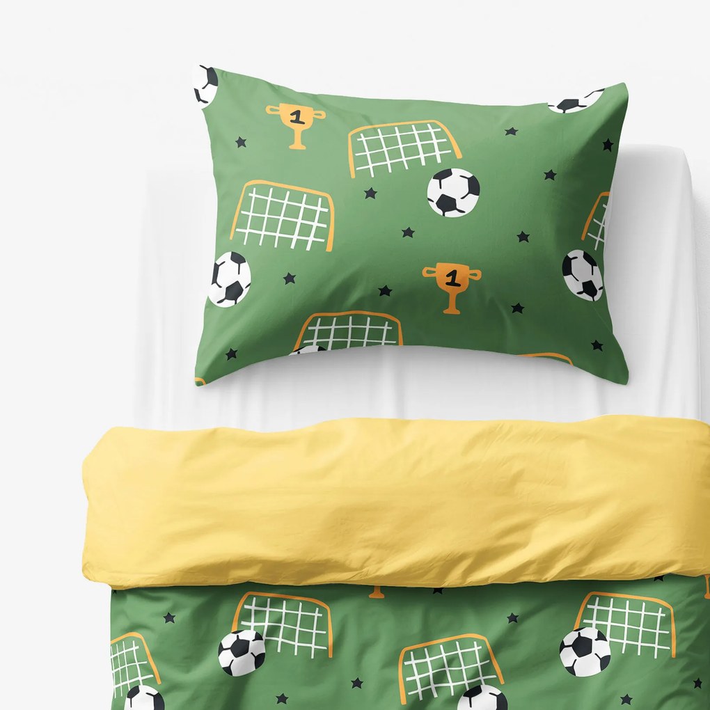 Goldea detské bavlnené obliečky duo - futbalový svet so žltou 140 x 200 a 70 x 90 cm