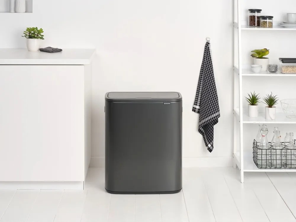 Tmavosivý dotykový oceľový odpadkový kôš na triedený odpad 60 l Bo Touch Bin – Brabantia