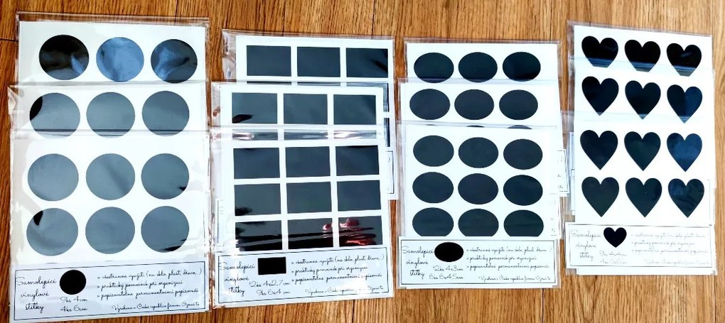 Sada štítkov / nálepiek, štítok čierny "KOLEČKO" - 13 ks Farba: biela