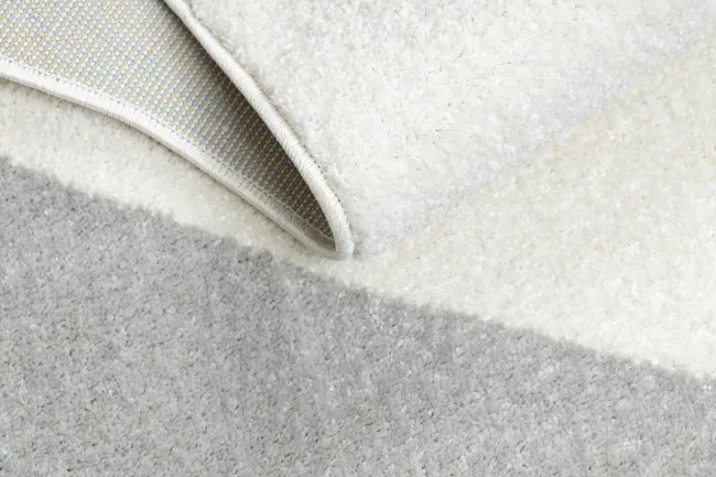 Koberec FUSION Shape 5710 biely / modrý