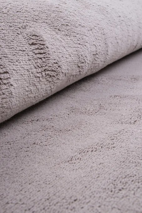 Protišmykový koberec PLUSH béžový