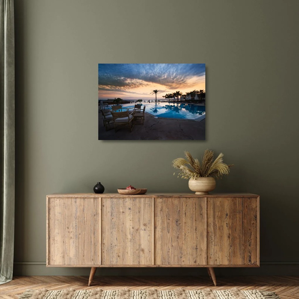 Sklenený obraz - Resort pri mori (70x50 cm)