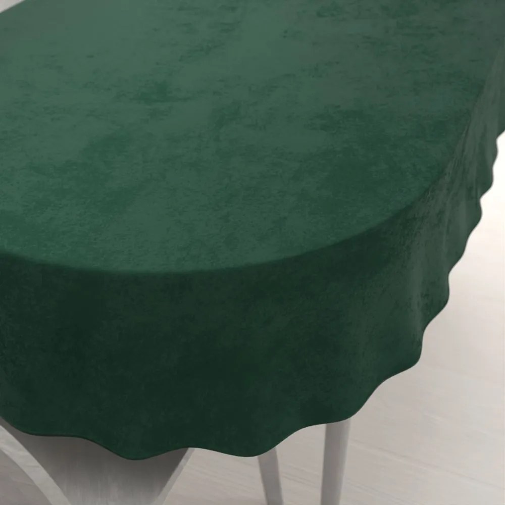 Biante Zamatový oválny obrus Velvet Prémium SVP-040 Lesná zelená 120x160 cm