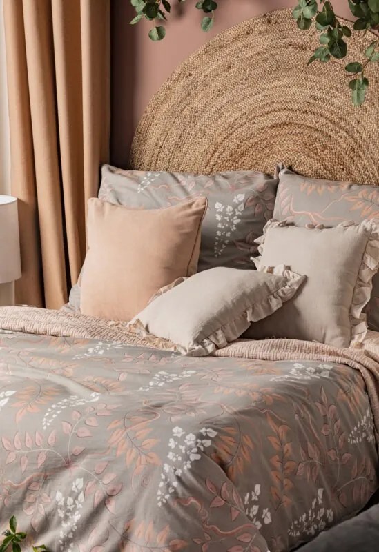 EUROFIRANY Posteľná súprava z recyklovanej bavlny s botanickou potlačou 160 cm x 200 cm olivová 100 % bavlna Rozmery textílií: 160 X 200 cm, 2 ks. 70 X 80 cm