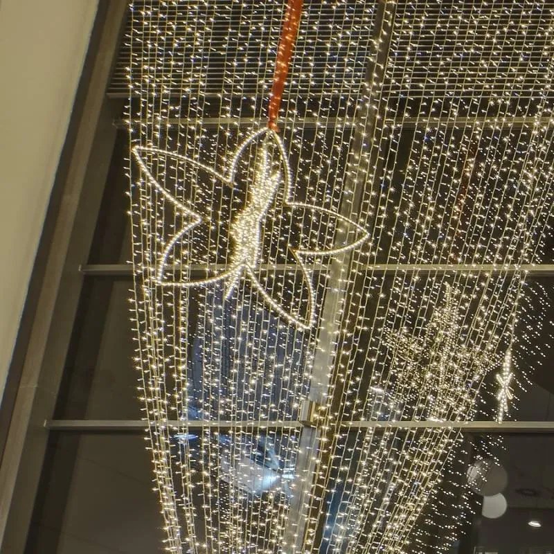 DECOLED Interiérový svetelný záves LED, teplá biela, priehľadný kábel, 1x1,5 m, 150 diód