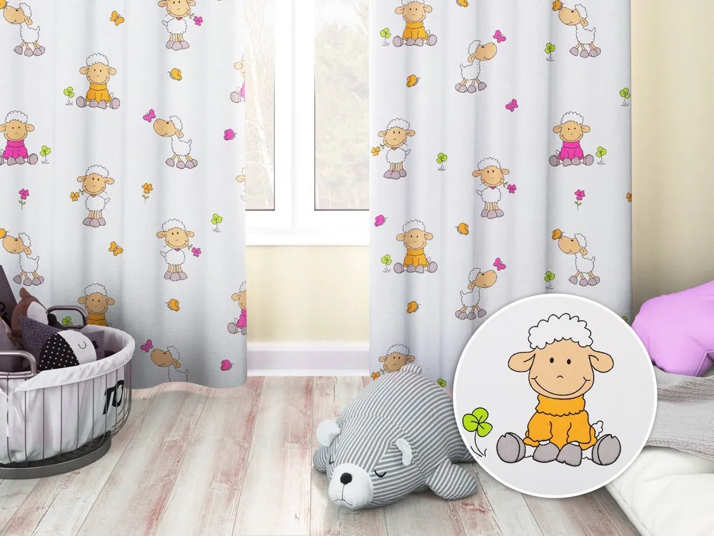 Biante Detský bavlnený záves Sandra SA-728 Veselé ovečky na bielom 150x210 cm
