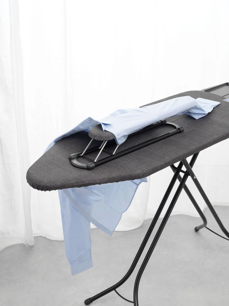 Žehliaca doska na rukávy Brabantia denim black