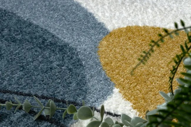 Koberec FUSION 7158 biely / žltý / modrý