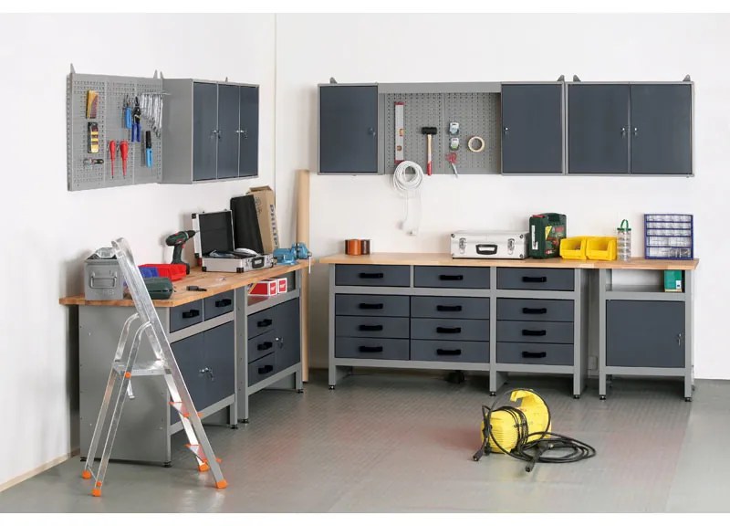 Závesný panel na náradie HOBBY III, perforovaný, 595 x 395 x 25 mm