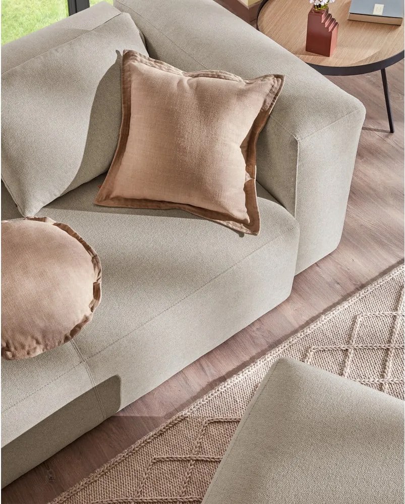 Béžová pohovka Kave Home Blok, 240 cm