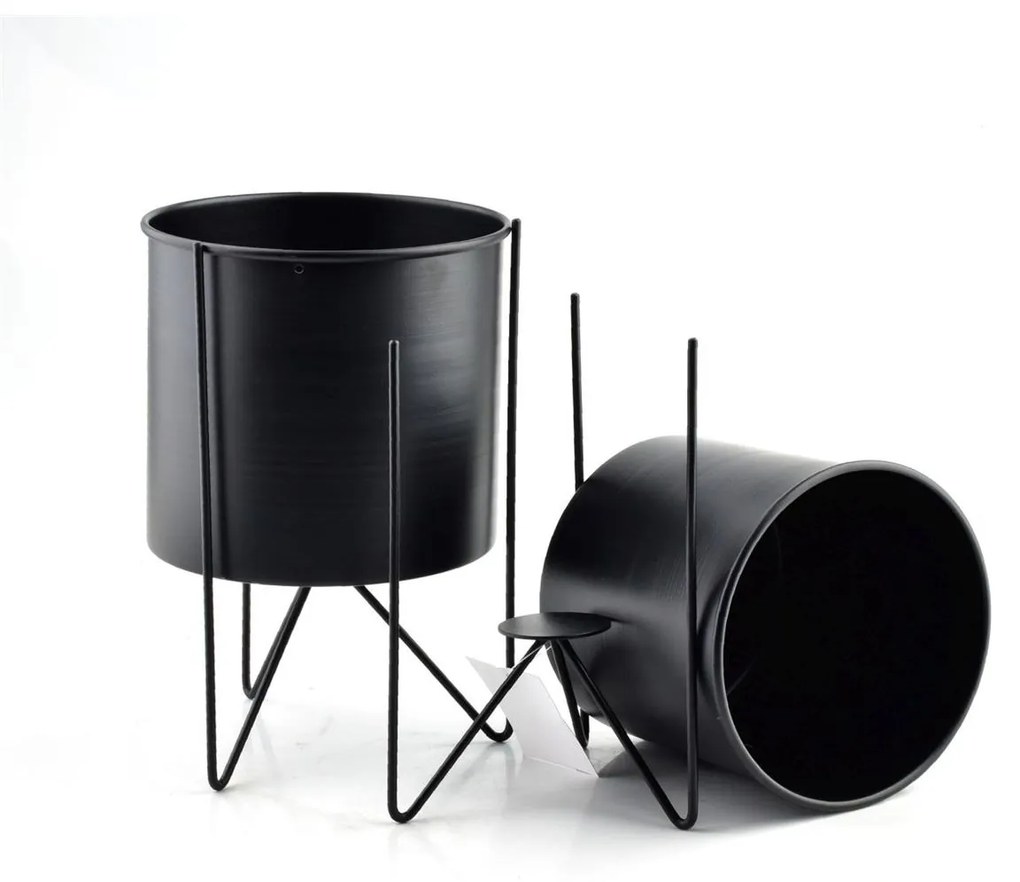 KOVOVÝ KVETINÁČ SO STOJANOM SWEN CYLINDRE 26X18 CM ČIERNA