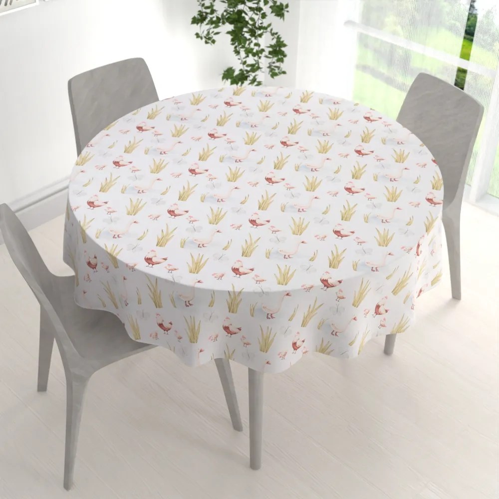 Biante Detský bavlnený okrúhly obrus Sandra SA-752 Sliepočky a húsky na bielom Ø 150 cm