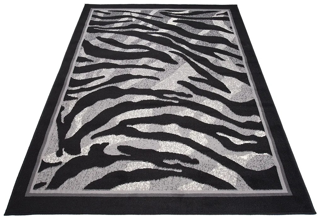 Koberec 6601C BLACK CHEAP PP CRM Veľkosť: 120x250cm