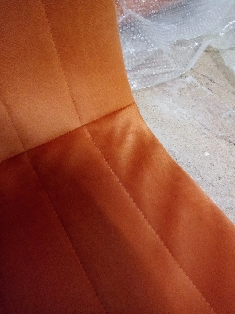 AKCIA Barová stolička POZZA VELVET so zlatými nohami, terakotová II. akosť