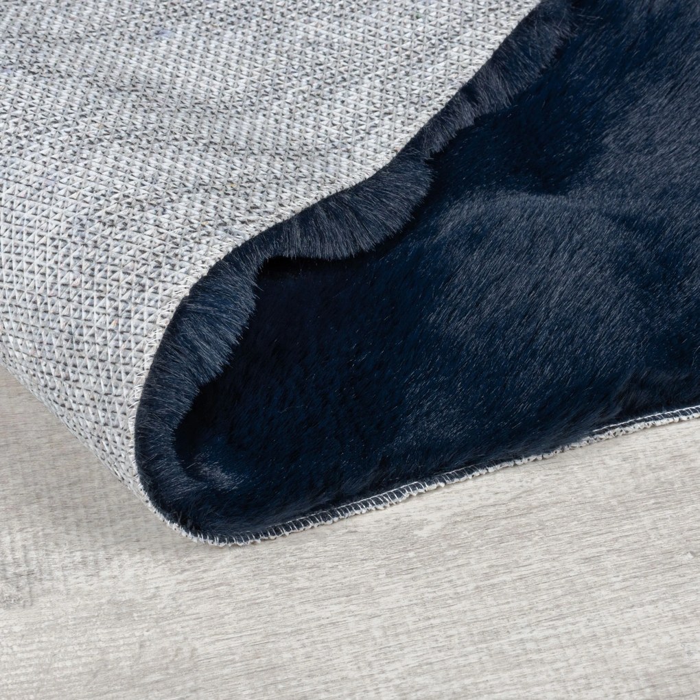 Kusový koberec Waffle Faux Fur Navy, 180x290, modrá, obývacia izba, Flair Rugs