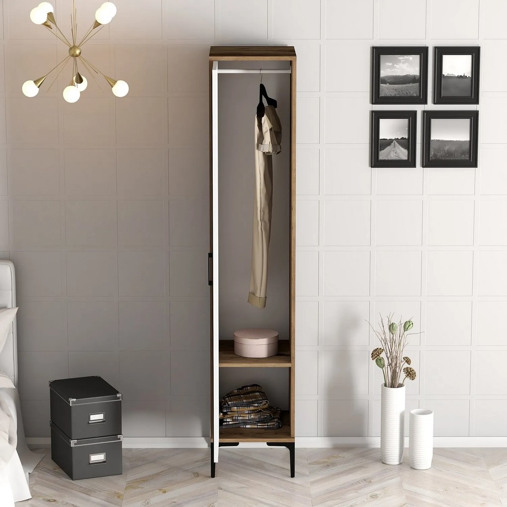 Šatníková skriňa Kiara S (orech + biela). Akcia -10%. Vlastná spoľahlivá doprava až k Vám domov. 1088408