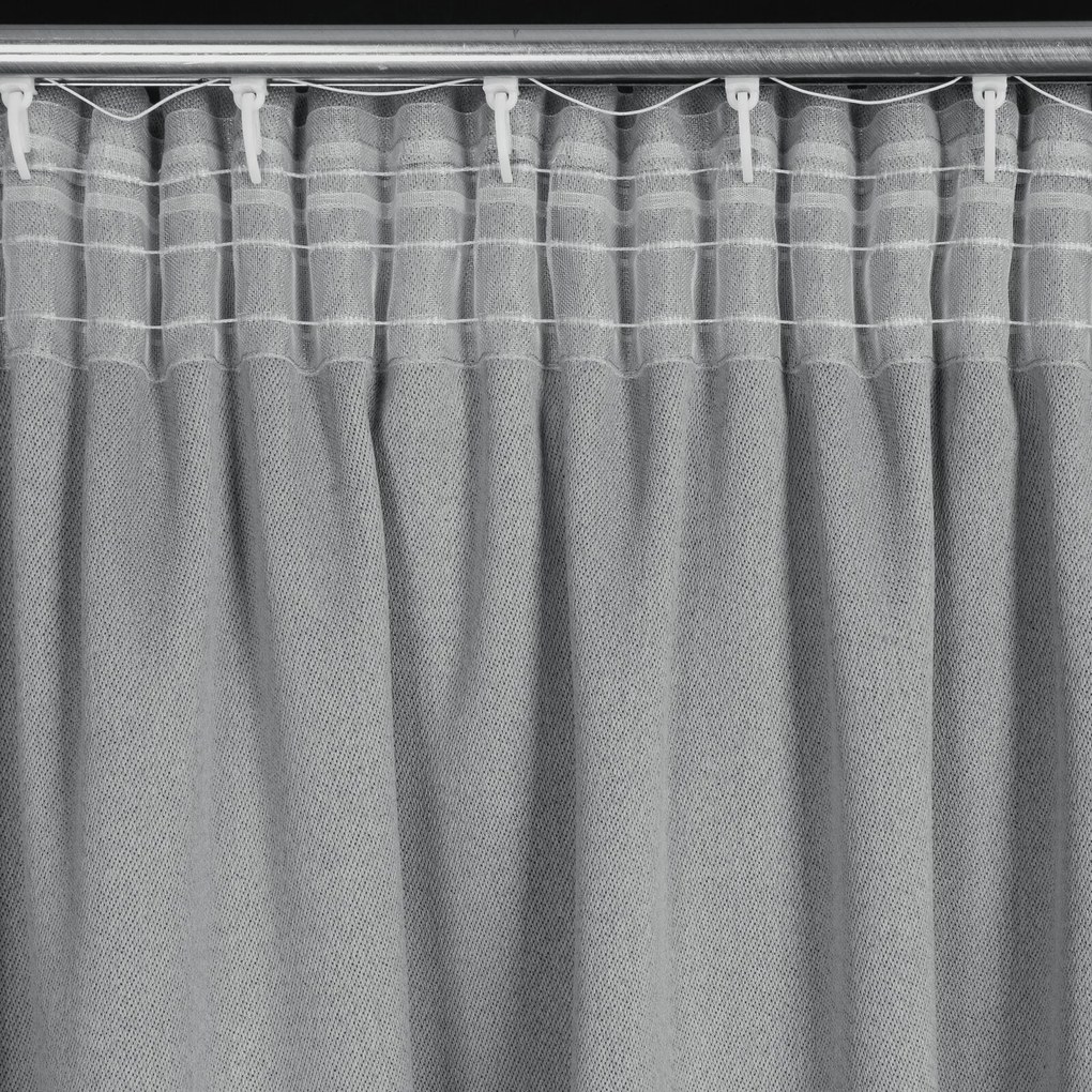 ZATEMŇOVACÍ ZÁVES NA KRÚŽKOCH CARLO 130X300 CM STRIEBORNÁ