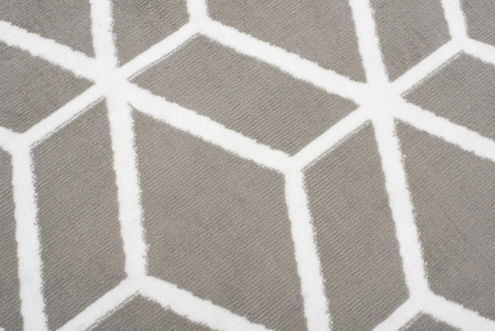 Moderný koberec C434A SVETLO GREY/WHITE BALI PP White Rozmer: 220x300