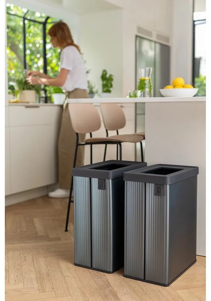 Sivý odpadkový kôš na triedený odpad z recyklovaného plastu 54 l Verto Recycle – Curver