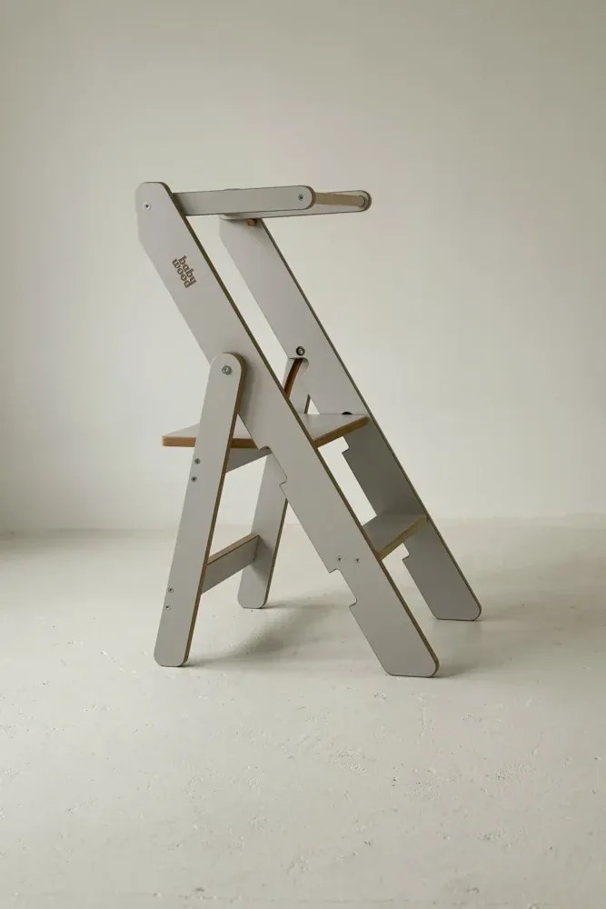 Učiaca montessori detská veža skladacia šedá