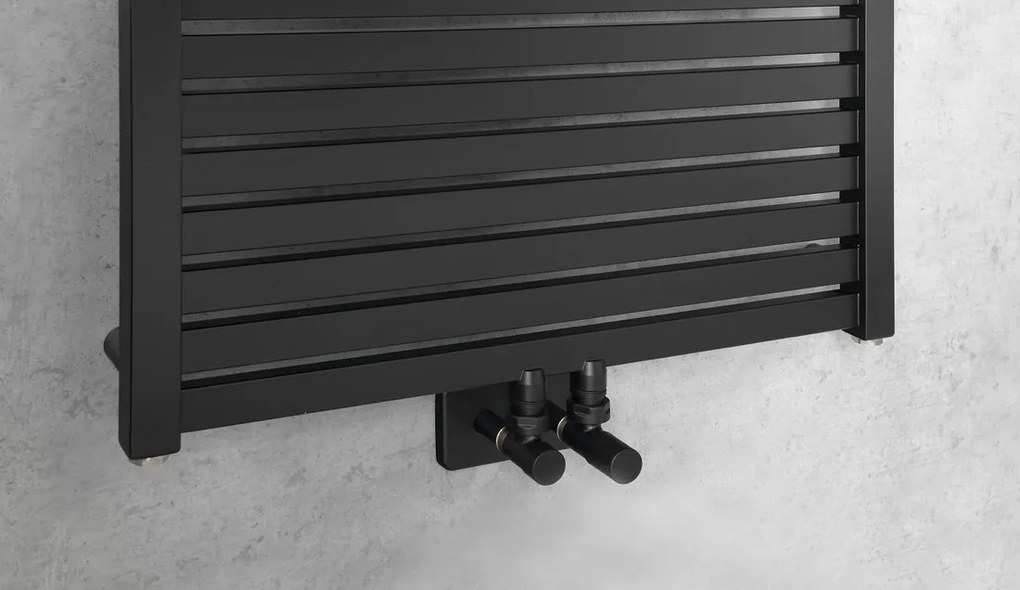 Aqualine Aqualine, TONDI vykurovacie teleso 600x1690 mm, stredové pripojenie, čierna matná, DT496T