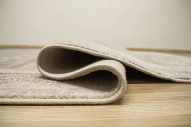 Koberec Dywilan Moon Mamluk Silver Ornament sivý