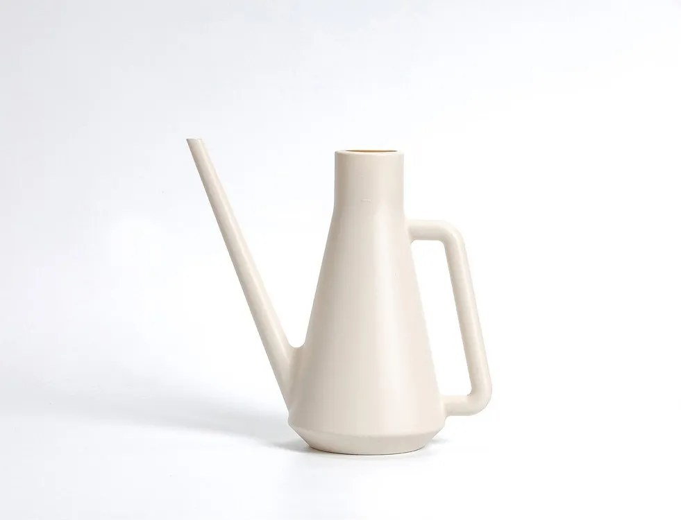 Plastová kanvička na zalievanie 1,8 l Pierre – Plastia