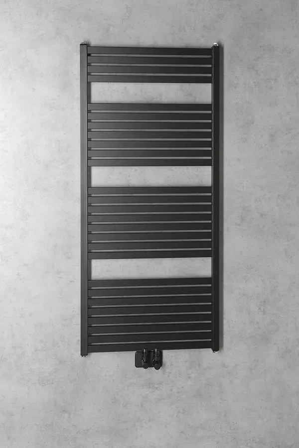 Aqualine Aqualine, TONDI vykurovacie teleso 600x1330 mm, stredové pripojenie, čierna matná, DT486T