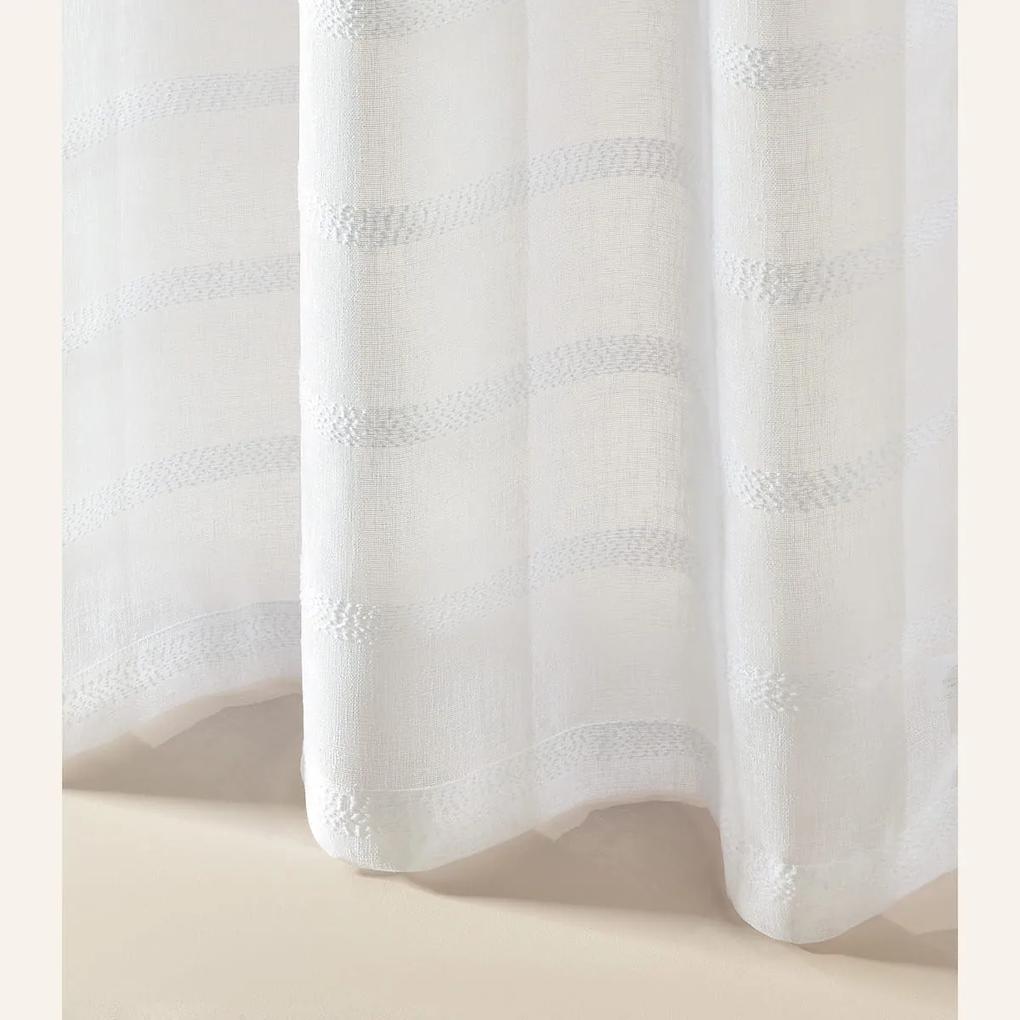 Room99 Záclona na krúžkoch Maura Pásiky Farba: Biela, Veľkosť: 140 x 280 cm