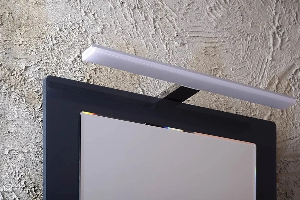 Sapho Sapho, FELINA LED svietidlo, 12W, 608x15x112mm, chróm, FE060