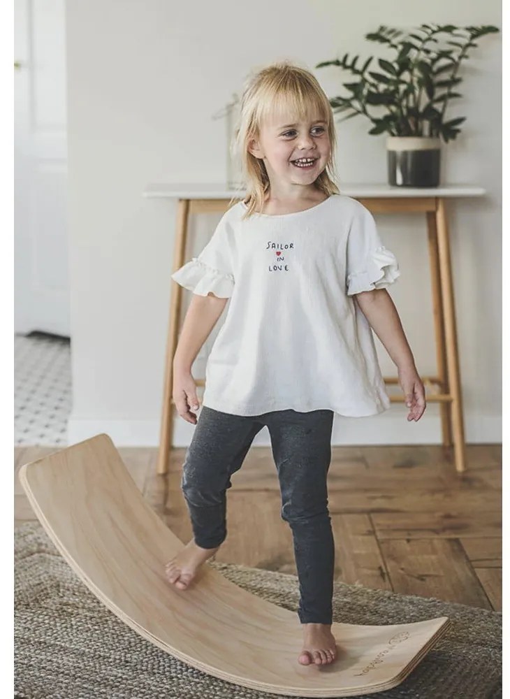 Modrá/v prírodnej farbe balančná doska z borovicového dreva 80x30x18 cm Montessori – Meowbaby