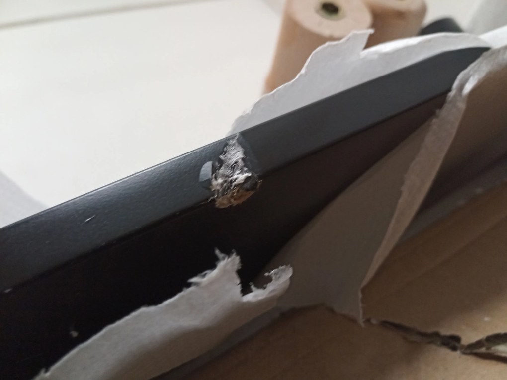 AKCIA Čierny jedálenský stôl BERGEN 120x80 cm II. akosť