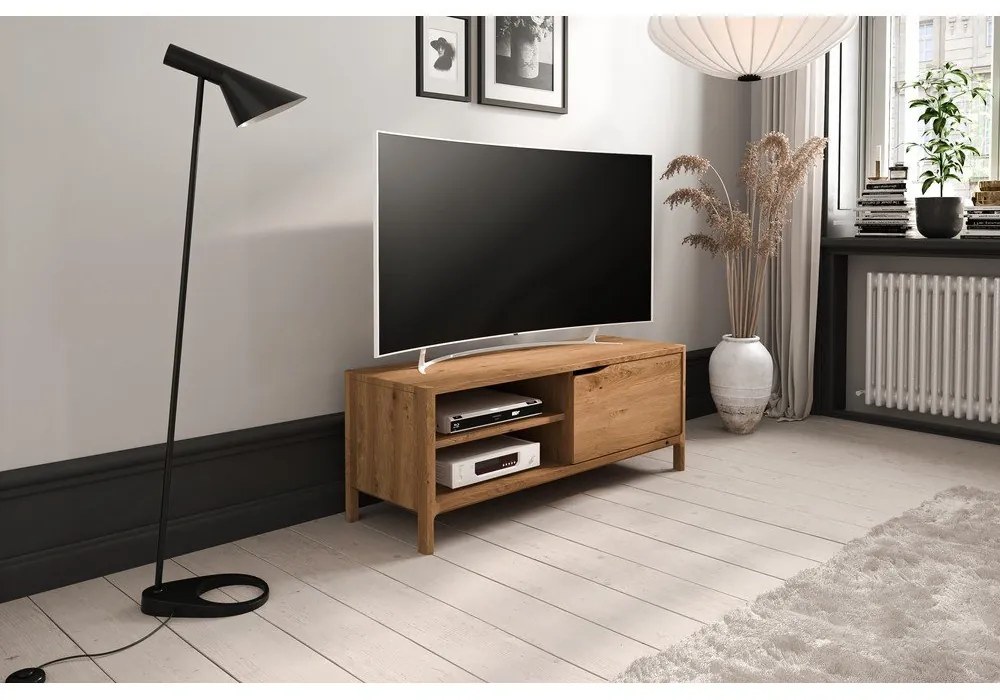 TV stolík z dubového dreva v prírodnej farbe 111x48 cm Twig – The Beds