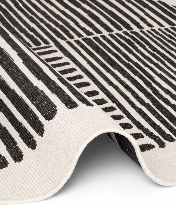 Čierny/krémovobiely okrúhly vnútorný a vonkajší koberec ø 160 cm Haringey Bounds – Ted Baker