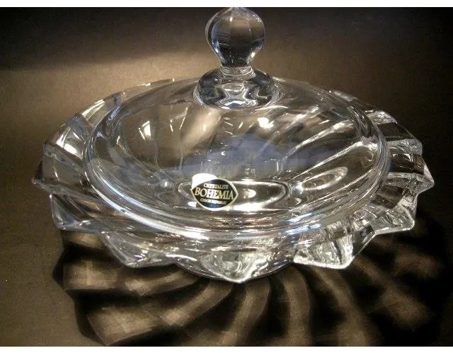 KRIŠTÁĽOVÁ MISKA BOHEMIA PICADELLI 210 MM