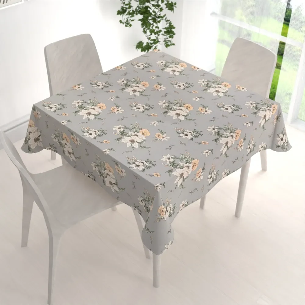 Biante Bavlnený štvorcový obrus Sandra SA-465 Oranžové kvety na sivom 130x130 cm