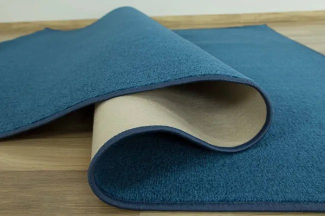 Metrážny koberec Spirit-twist 82 modrý