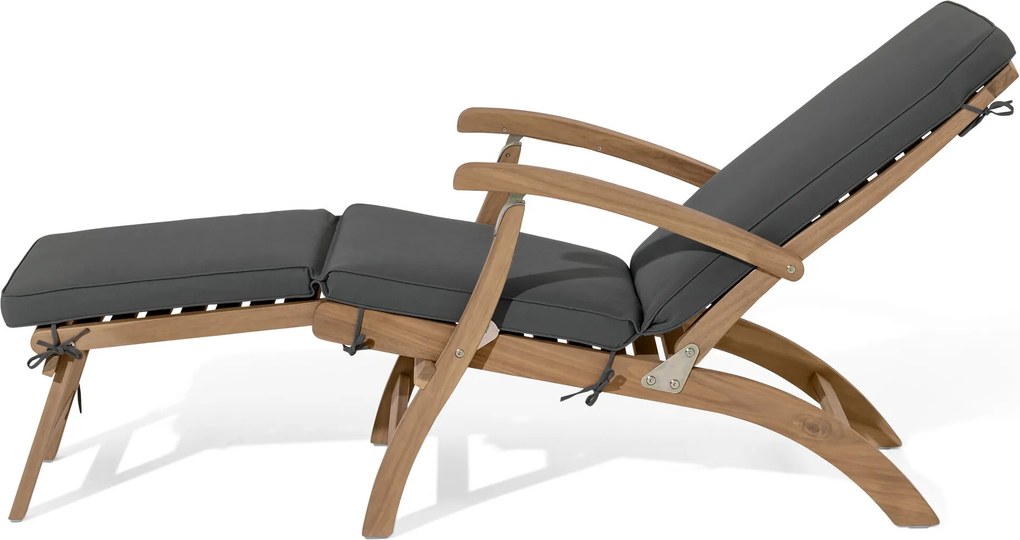 Lehátko s výsuvnou opierkou nôh