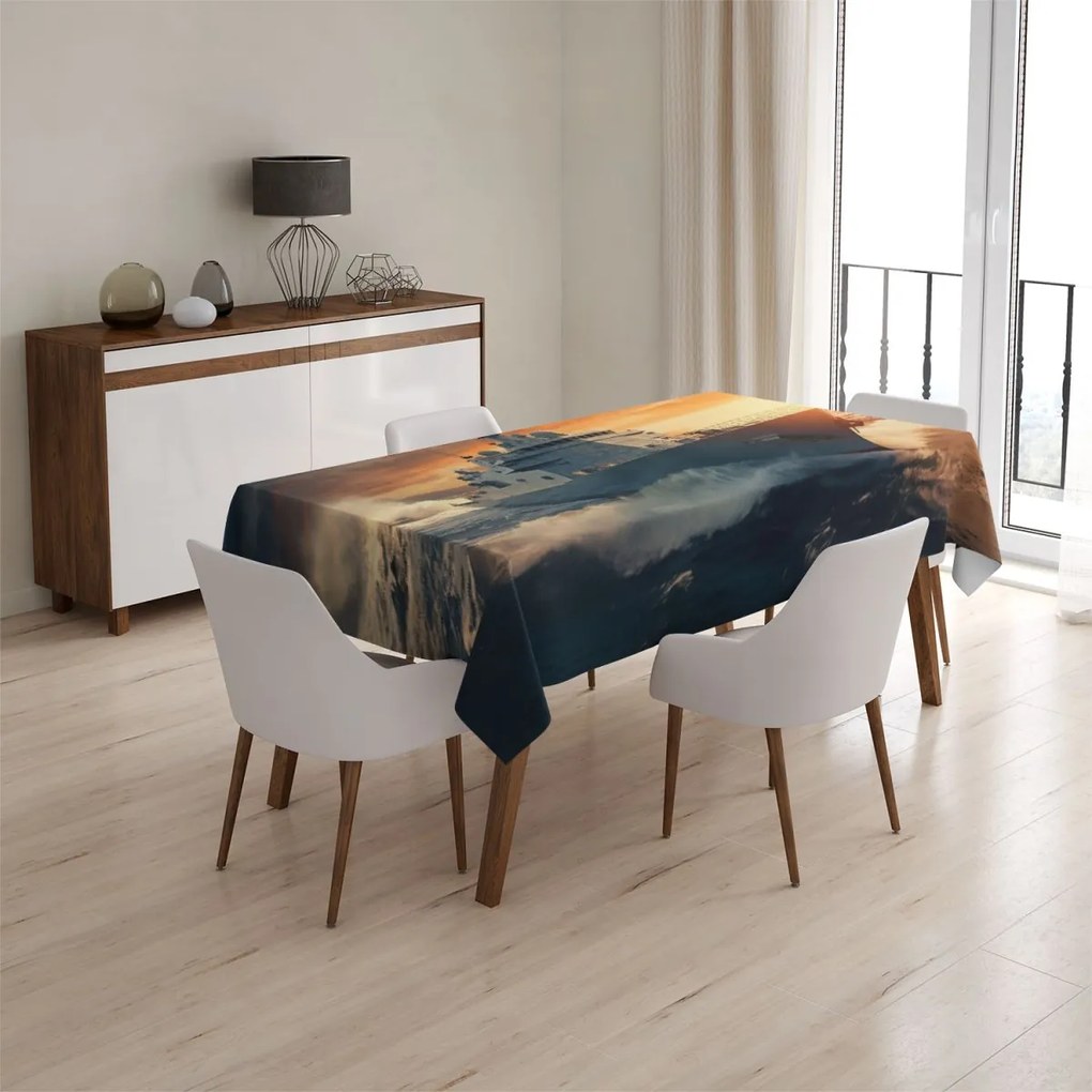 Sablio Obrus Vojnová loď v rozbúrených vodách - 90x90 cm