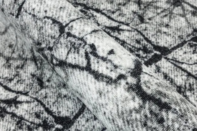 Metrážny koberec Grain 19 sivý