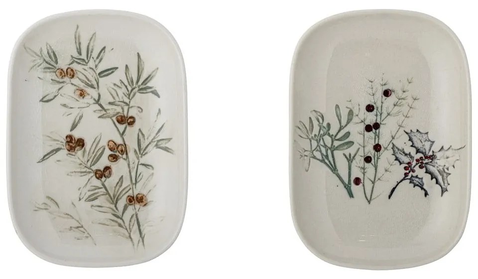 Biele dezertné taniere s vianočným motívom z kameniny v súprave 2 ks Hollie – Bloomingville