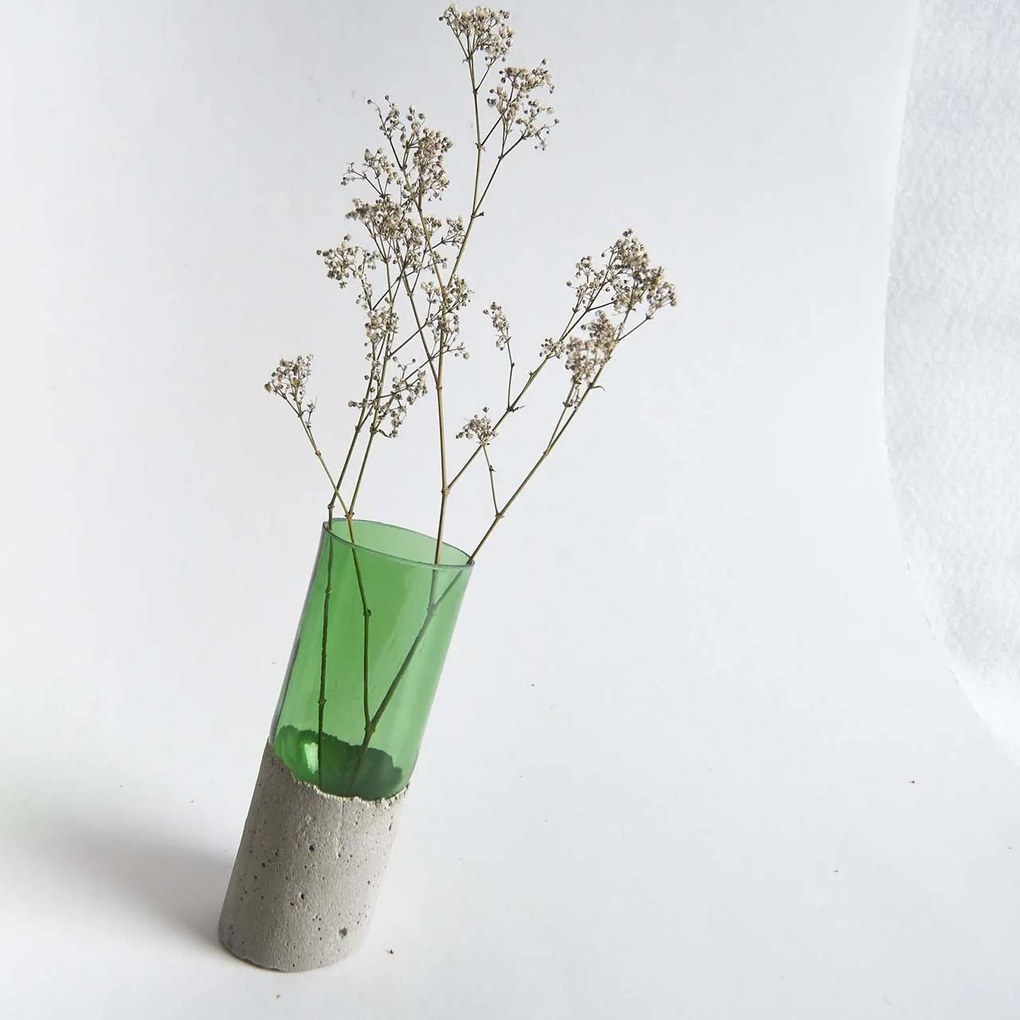 PRASKLO Umelecká váza Little Green Skew 18 × 12 × 6 cm, hrdlo: 6 cm