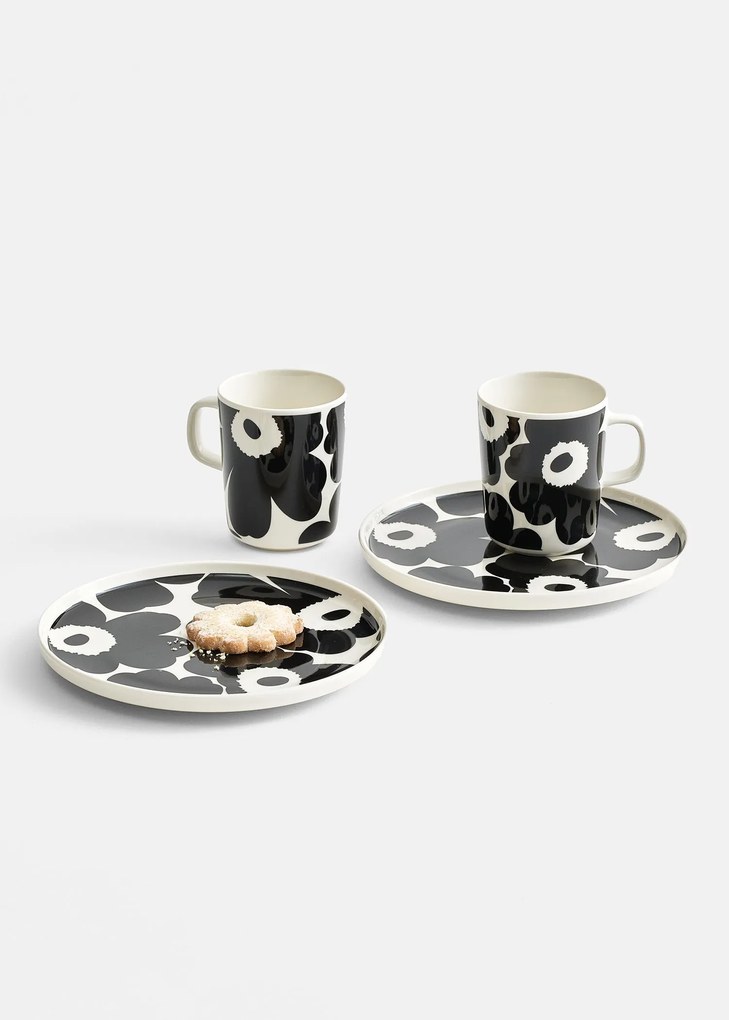 Marimekko Tanier Oiva Unikko 20 cm čierny