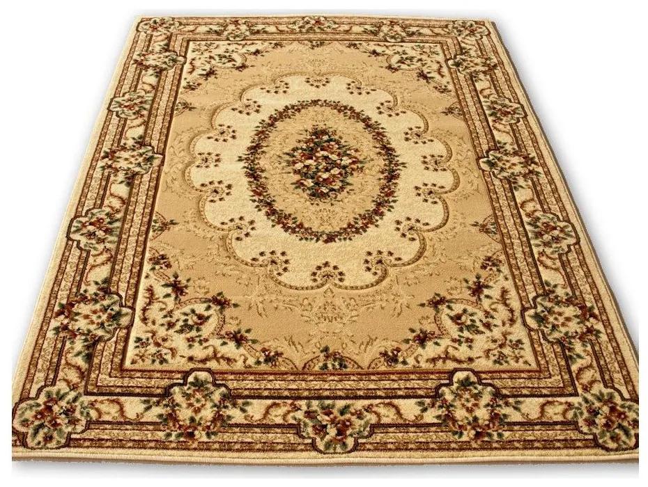 Kusový koberec klasický vzor béžový . 180x260cm