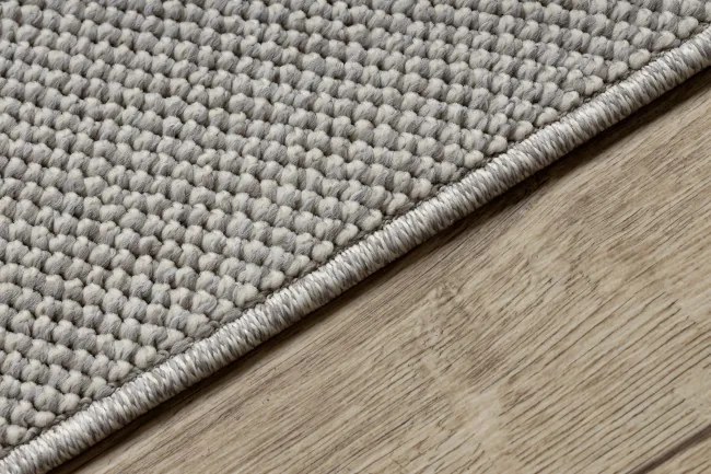 Behúň CASABLANCA LOOM svetlosivý