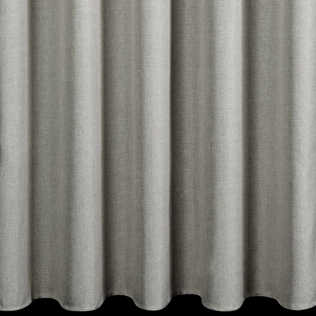 ZÁHRADNÝ VODEODOLNÝ ZÁVES NA PÚTKACH GARDEN 155X260 CM STRIEBORNÁ
